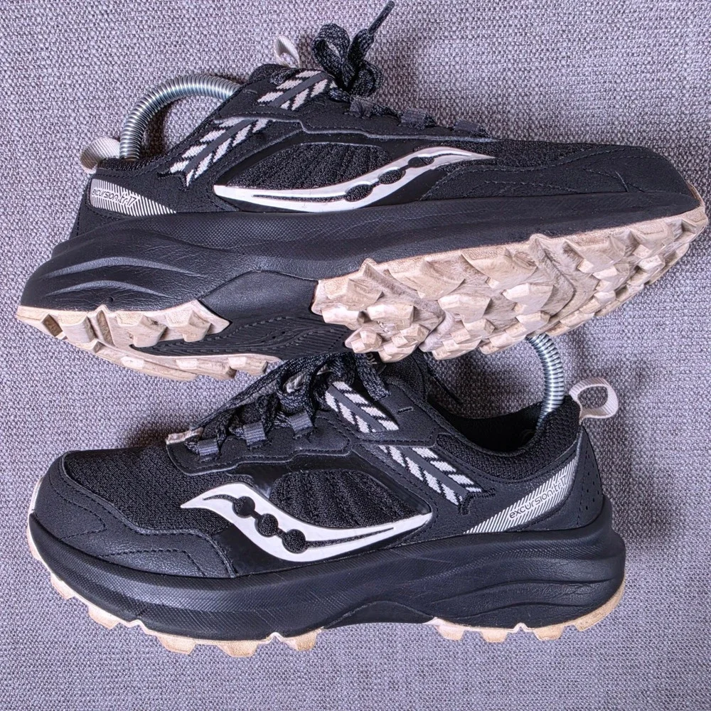 Saucony Excursion TR17 Womens 7.5 Black S10958-210 Trail Running Sneakers
